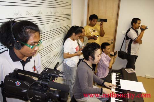  คำอธิบายภาพ : 20031009copy 