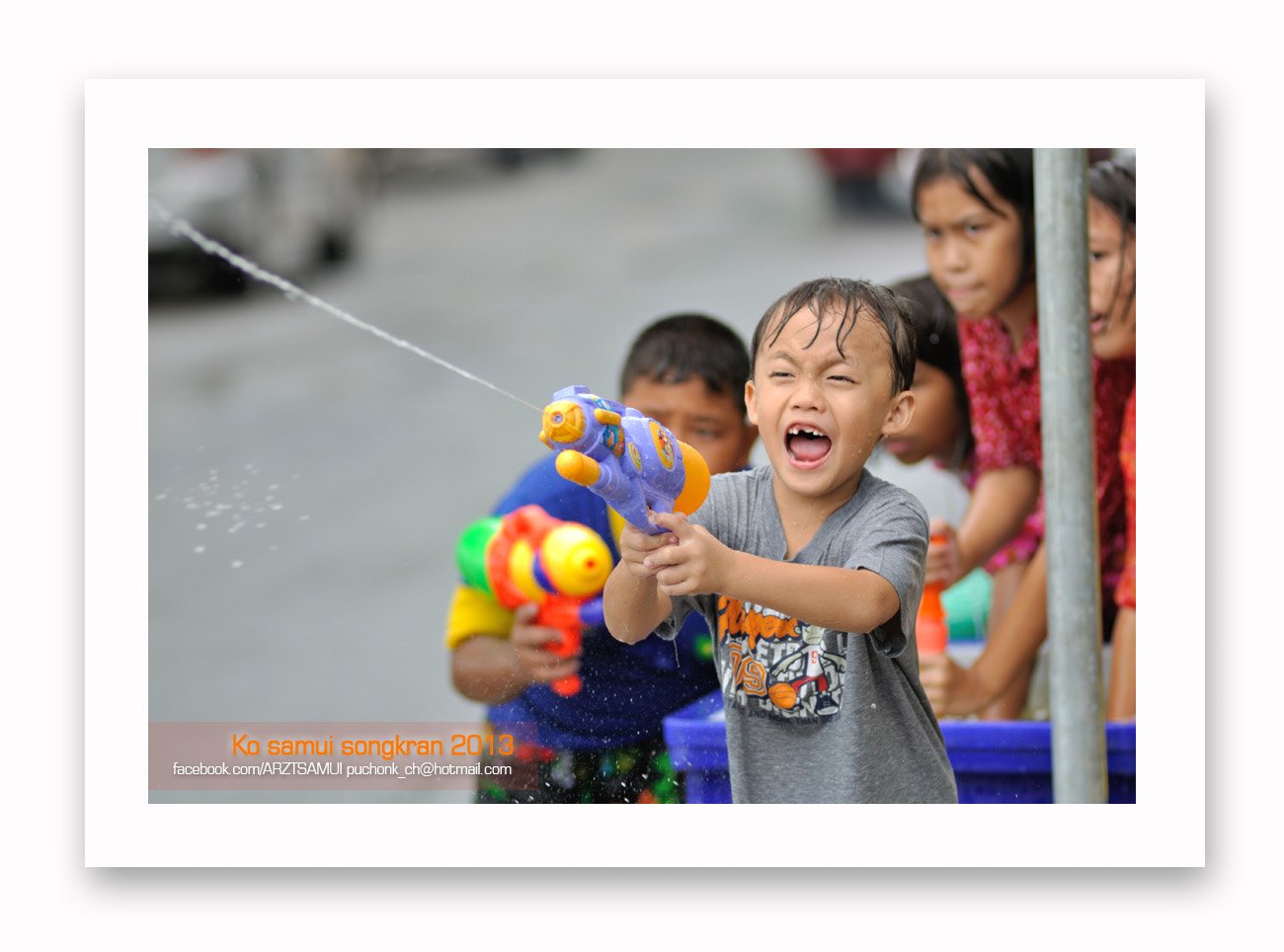 Photo :  , 1300x964 pixel 196,005 bytes